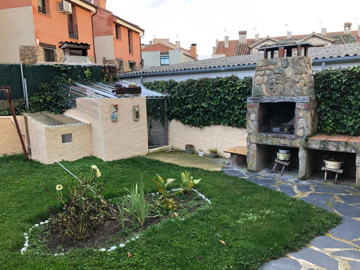 Pension Trescasas Exteriér fotografie